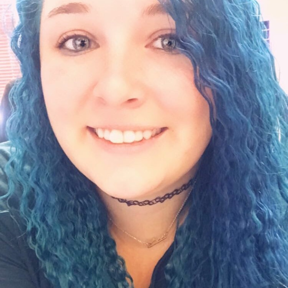 Meet your Posher, Anissa